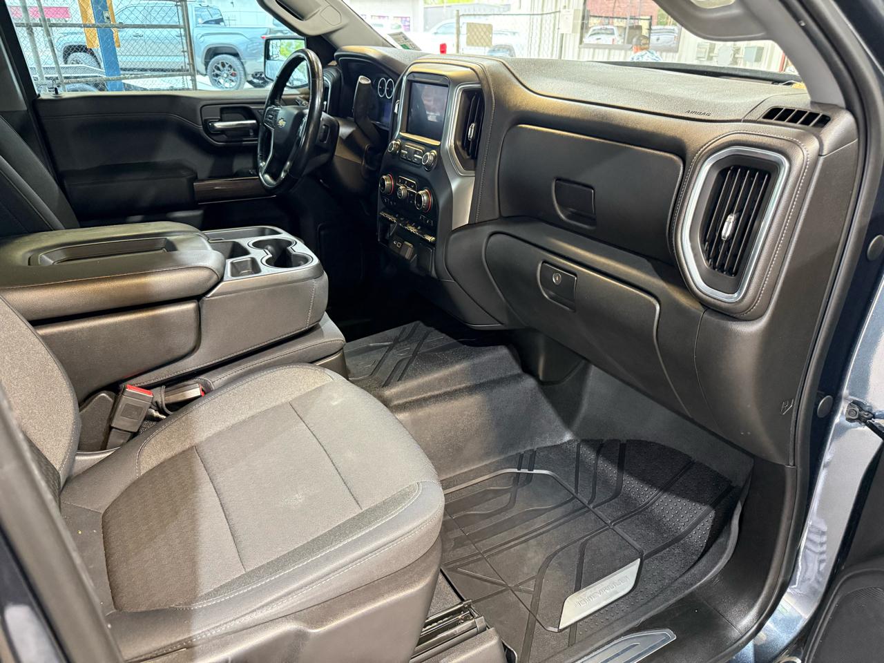Chevrolet Silverado 1500 LT Crew Cab 4WD 2019