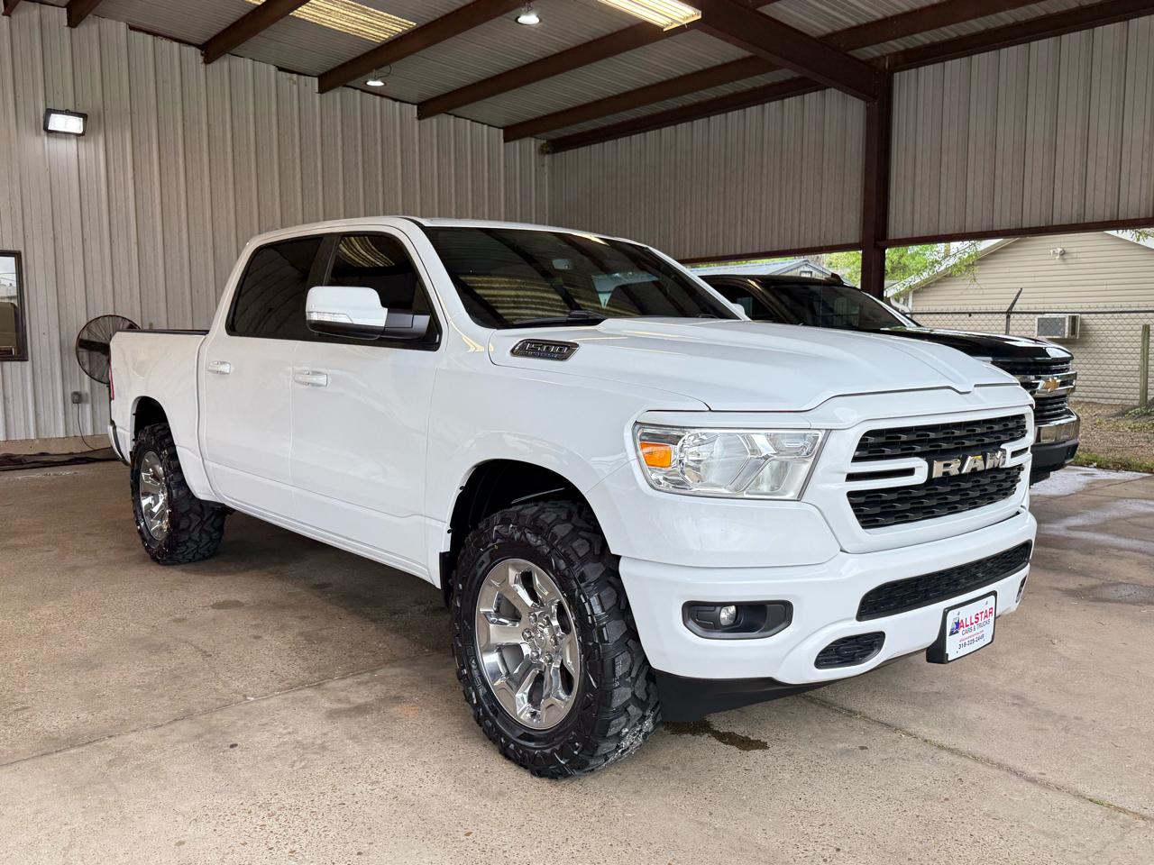 RAM 1500 Big Horn Crew Cab SWB 4WD 2022