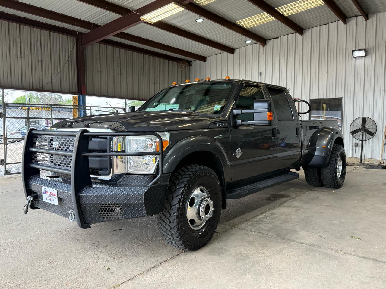 Ford F-350 SD XLT Crew Cab Long Bed DRW 4WD 2015