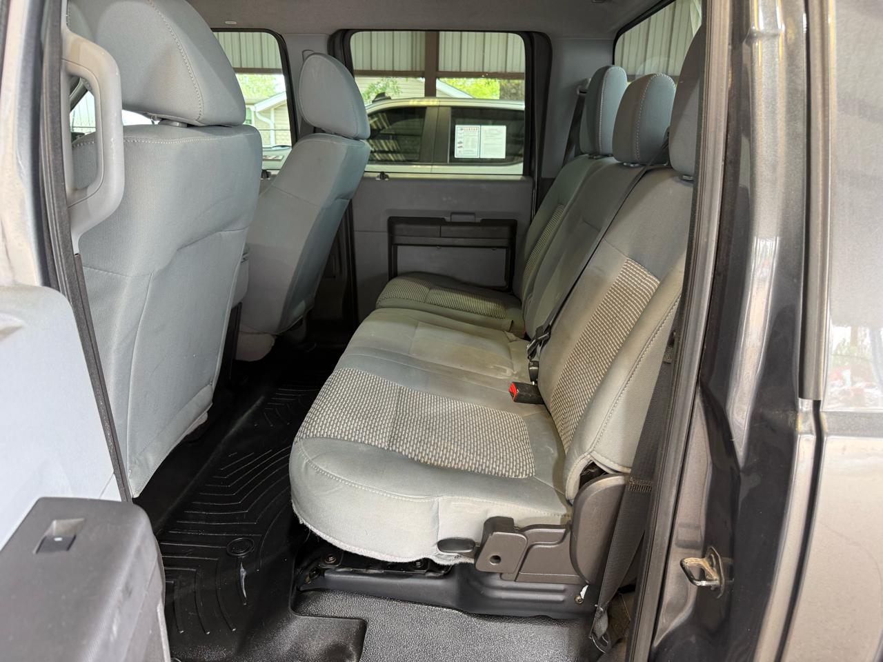 Ford F-350 SD XLT Crew Cab Long Bed DRW 4WD 2015