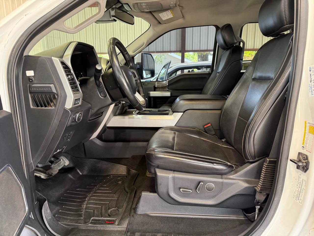 Ford F-250 SD Lariat Crew Cab 4WD 2019