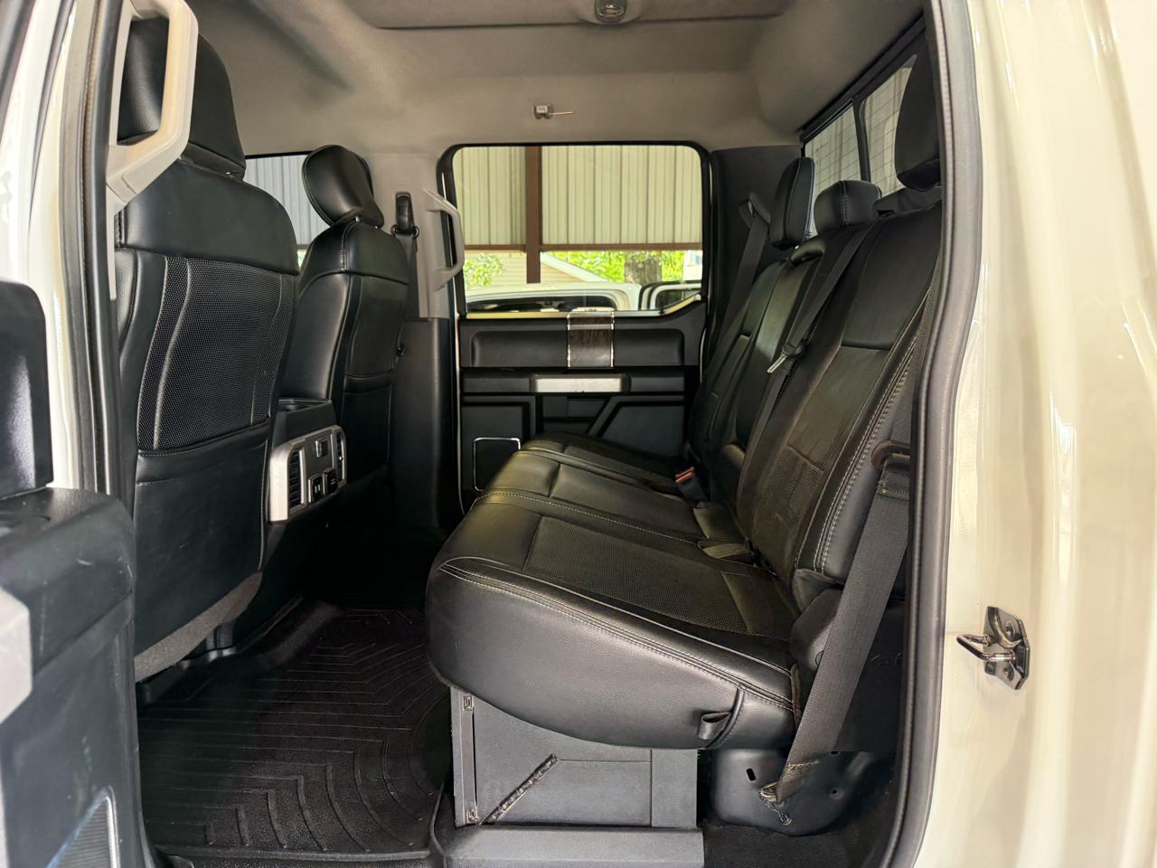 Ford F-250 SD Lariat Crew Cab 4WD 2019