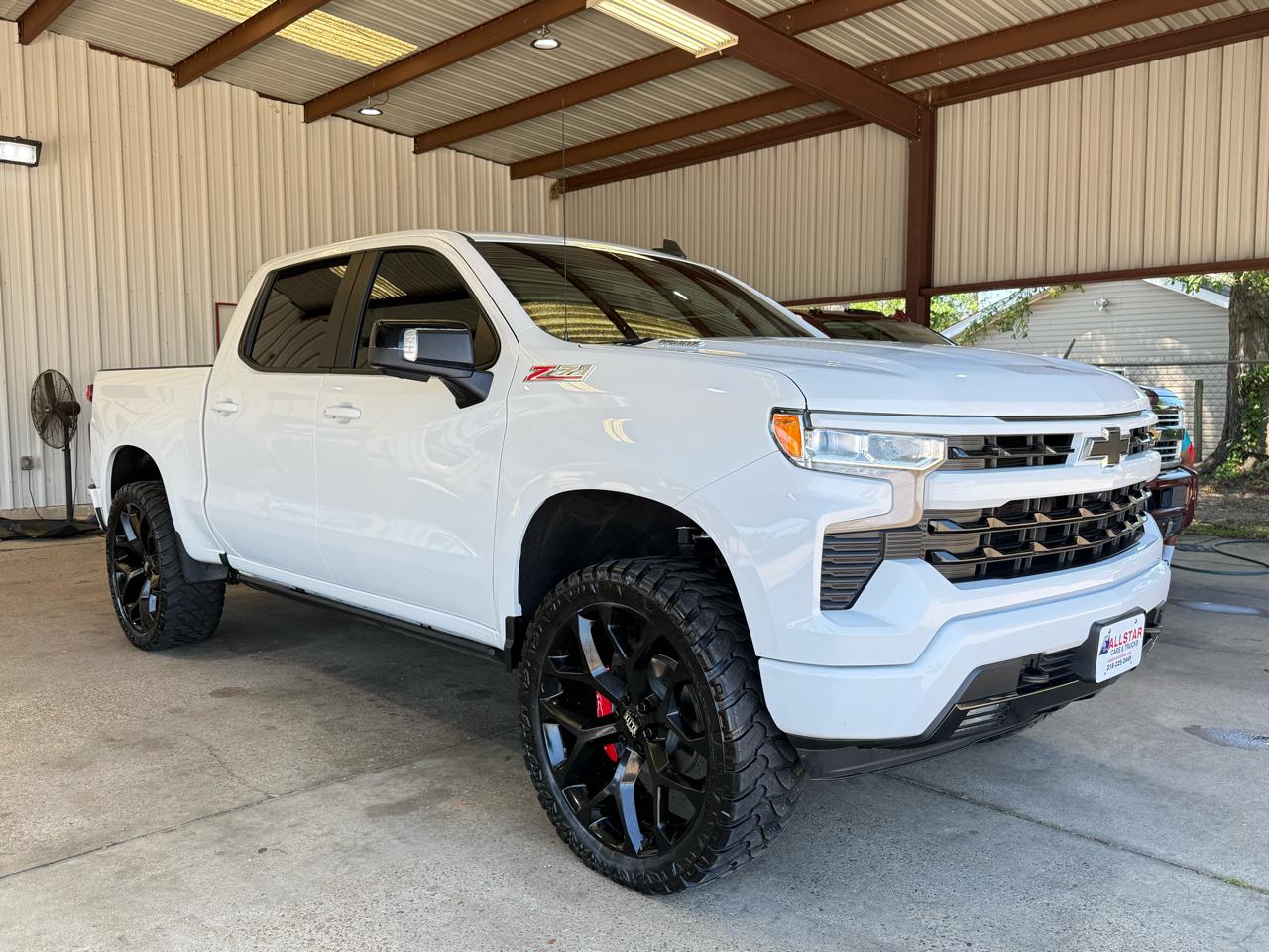 Chevrolet Silverado 1500 RST Crew Cab 4WD 2023