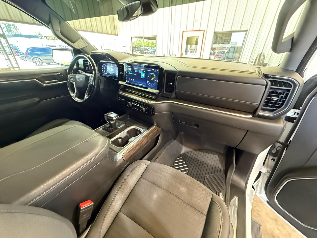 Chevrolet Silverado 1500 RST Crew Cab 4WD 2023