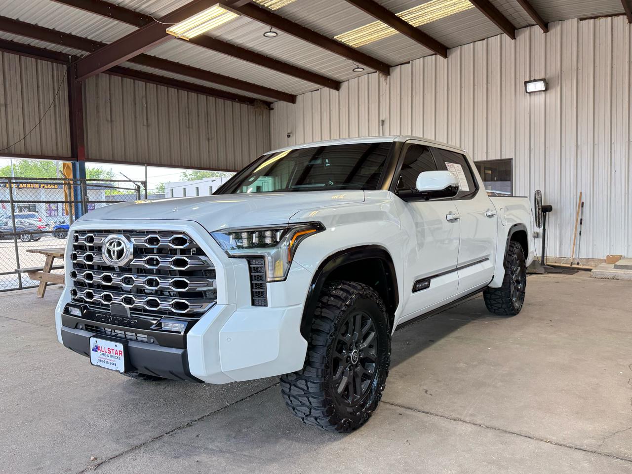 Toyota Tundra Platinum CrewMax 4WD 2024