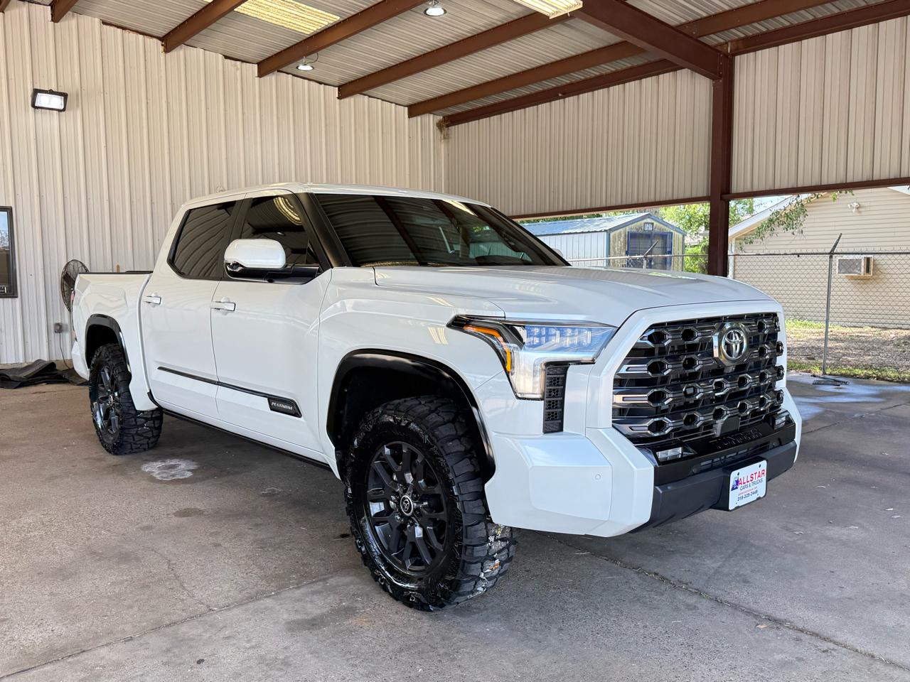 Toyota Tundra Platinum CrewMax 4WD 2024