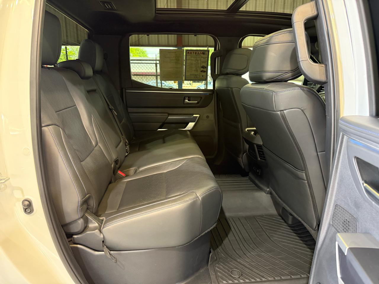 Toyota Tundra Platinum CrewMax 4WD 2024