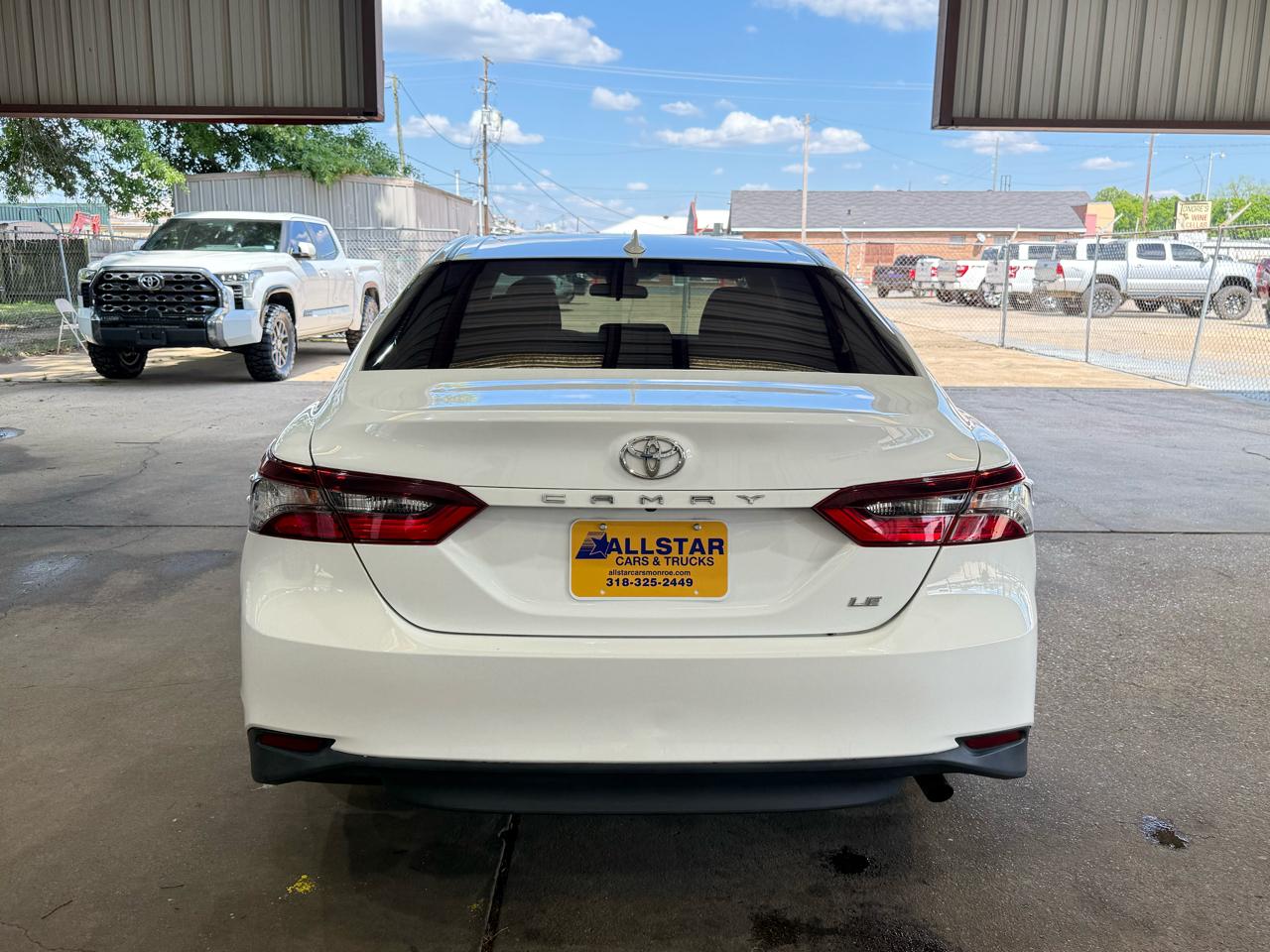 Toyota Camry LE 2021