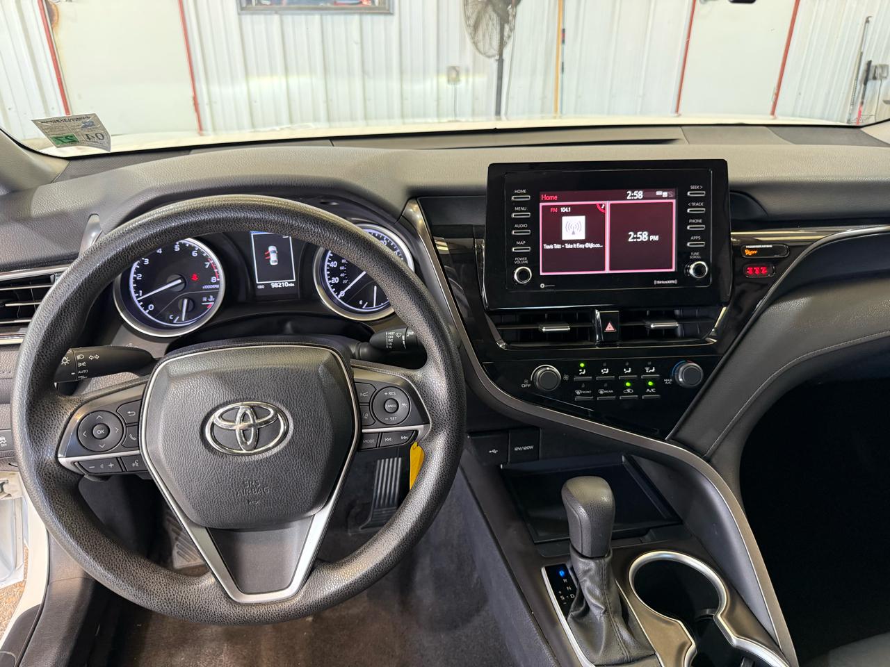 Toyota Camry LE 2021