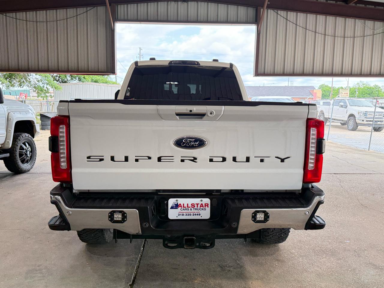 Ford F-350 SD Lariat Crew Cab Short Bed 4WD 2023