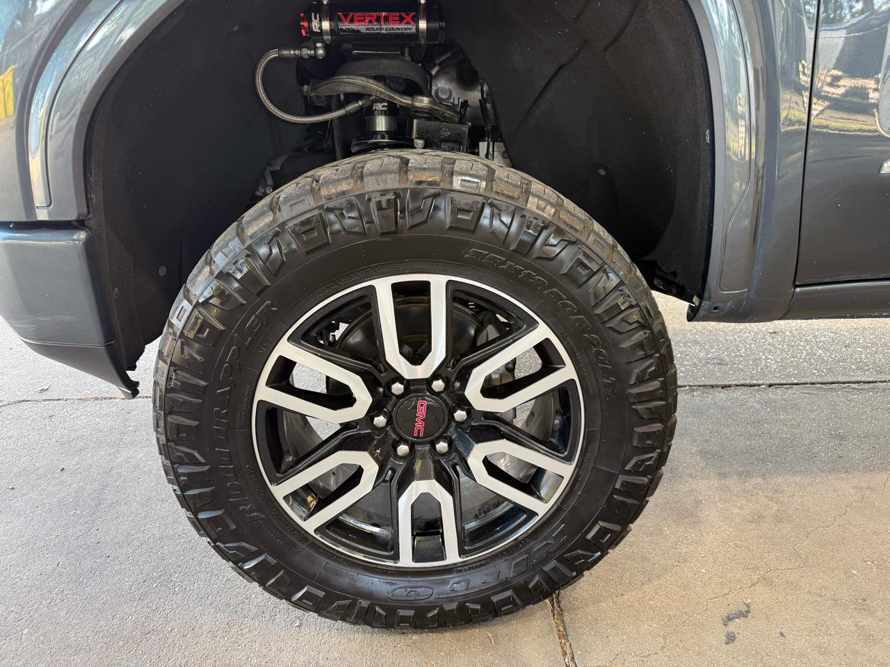 GMC Sierra 1500 AT4 Crew Cab Short Box 4WD 2019