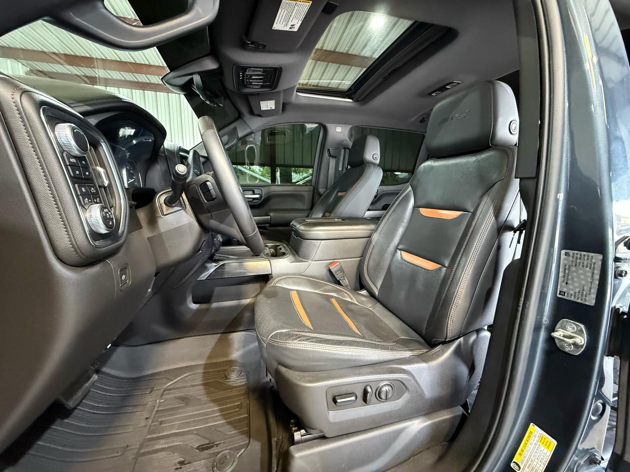 GMC Sierra 1500 AT4 Crew Cab Short Box 4WD 2019