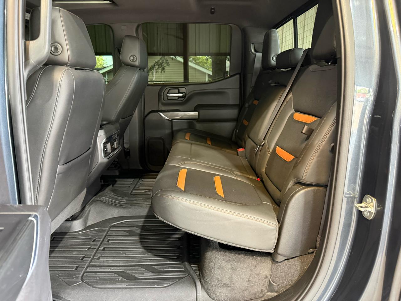 GMC Sierra 1500 AT4 Crew Cab Short Box 4WD 2019