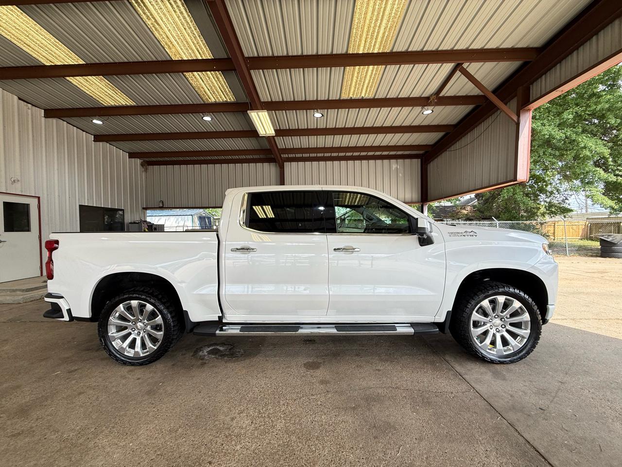 Chevrolet Silverado 1500 Limited High Country Crew Cab 4WD 2022