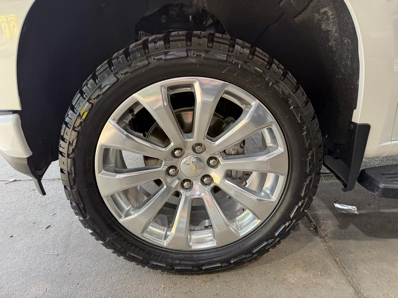 Chevrolet Silverado 1500 Limited High Country Crew Cab 4WD 2022