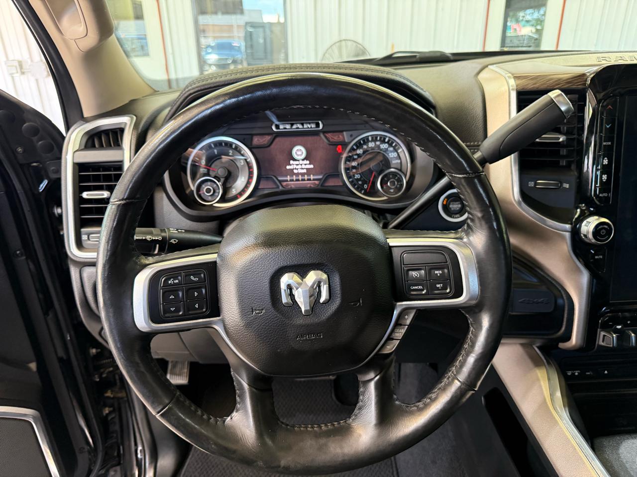 RAM 3500 Laramie Mega Cab 4WD 2019