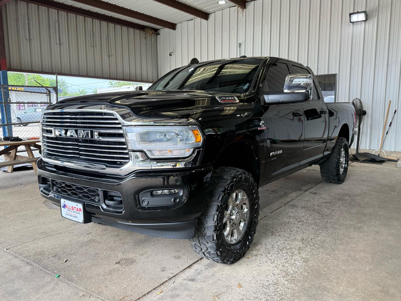 RAM 2500 Laramie Crew Cab SWB 4WD 2024
