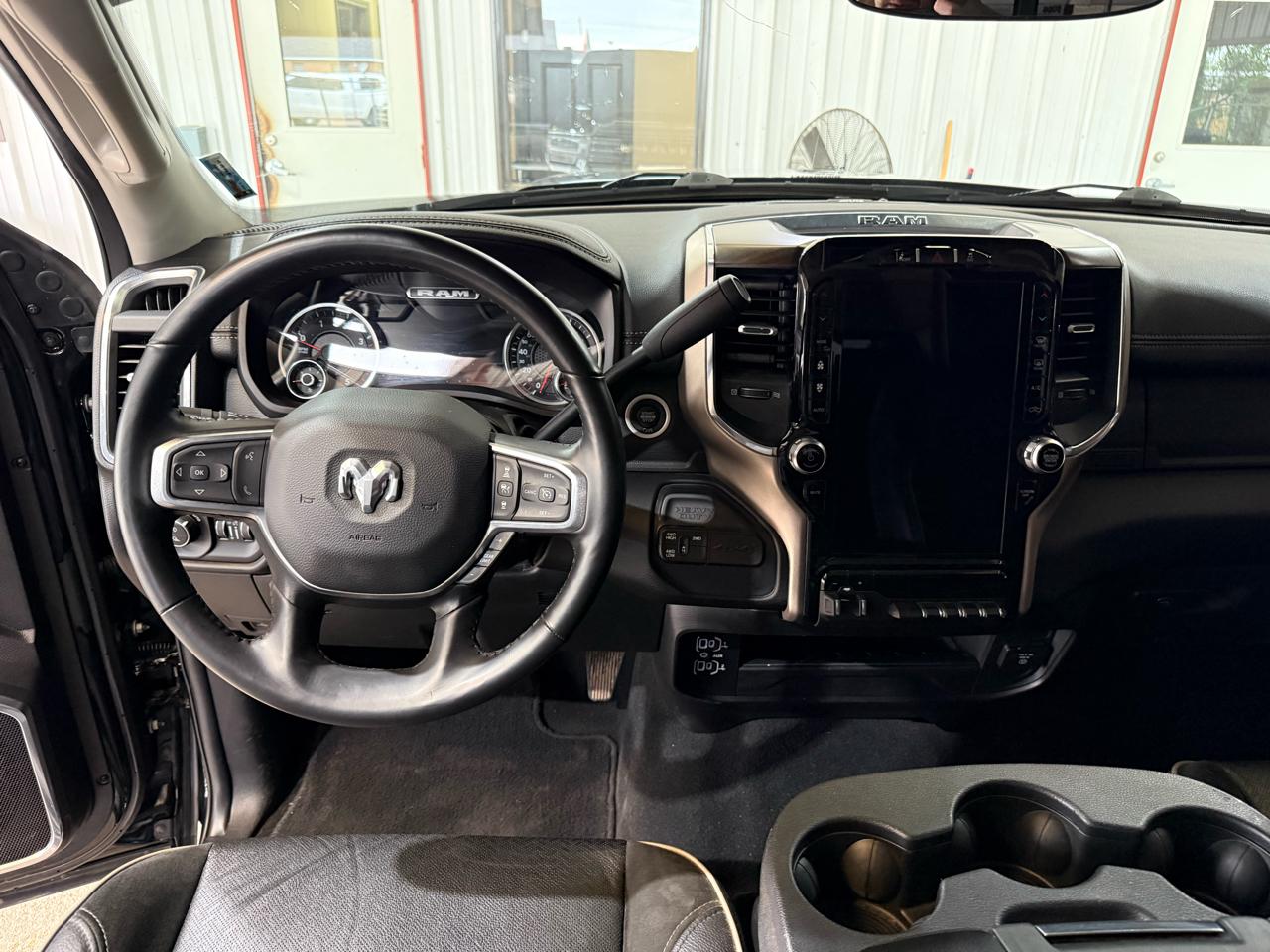 RAM 2500 Laramie Crew Cab SWB 4WD 2024
