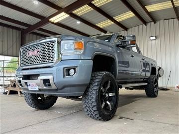2016 GMC Sierra 2500HD Denali Crew Cab 4WD