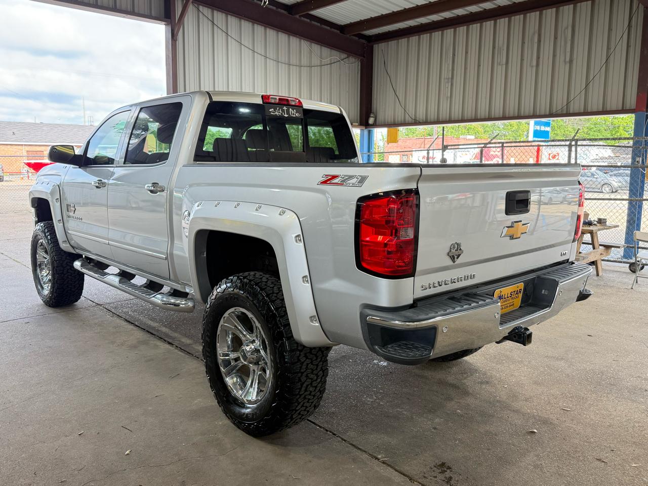 Chevrolet Silverado 1500 2LZ Crew Cab 4WD 2014