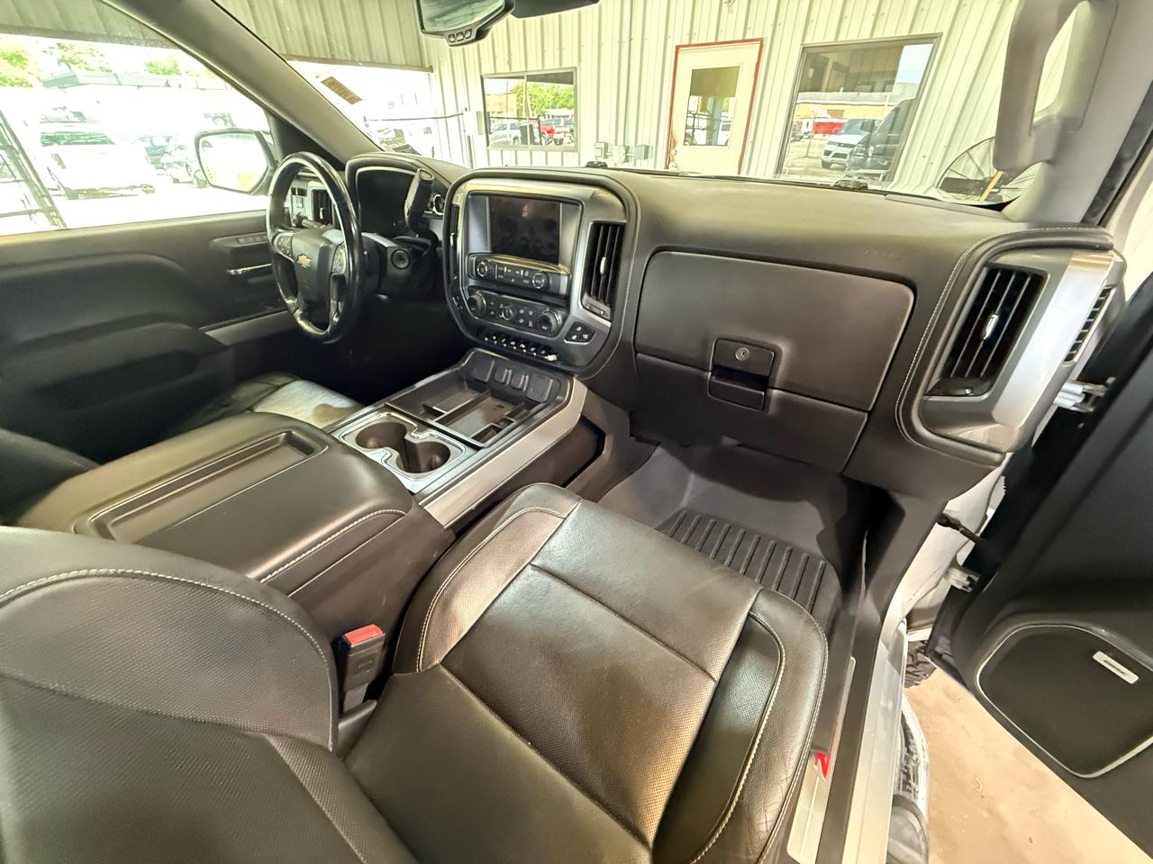 Chevrolet Silverado 1500 2LZ Crew Cab 4WD 2014