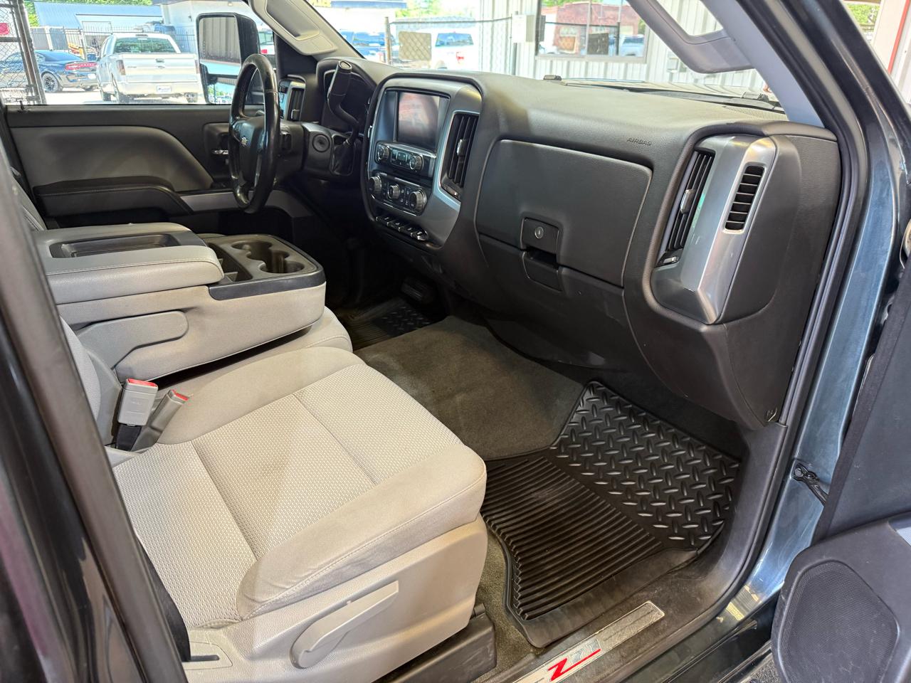 Chevrolet Silverado 2500HD LT Crew Cab 4WD 2018
