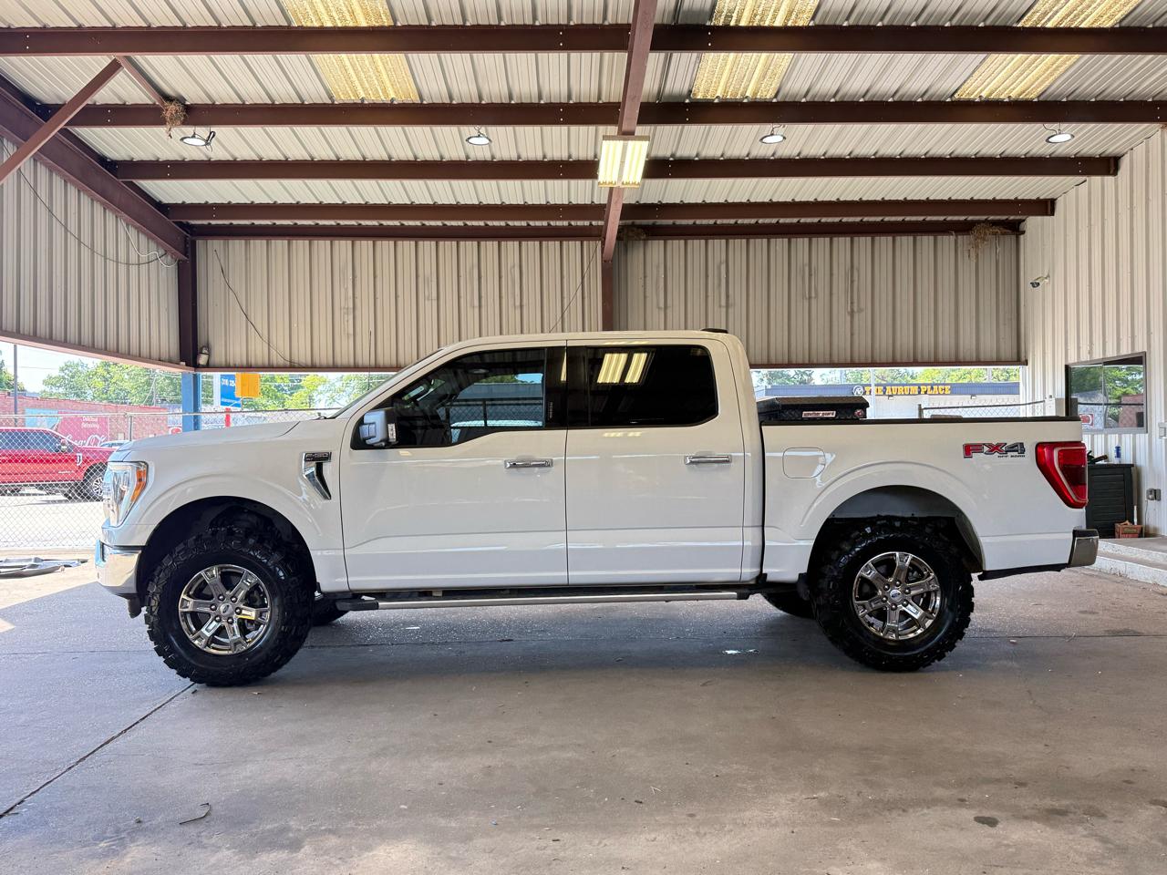 Ford F-150 XLT 4WD SuperCrew 5.5' Box 2023