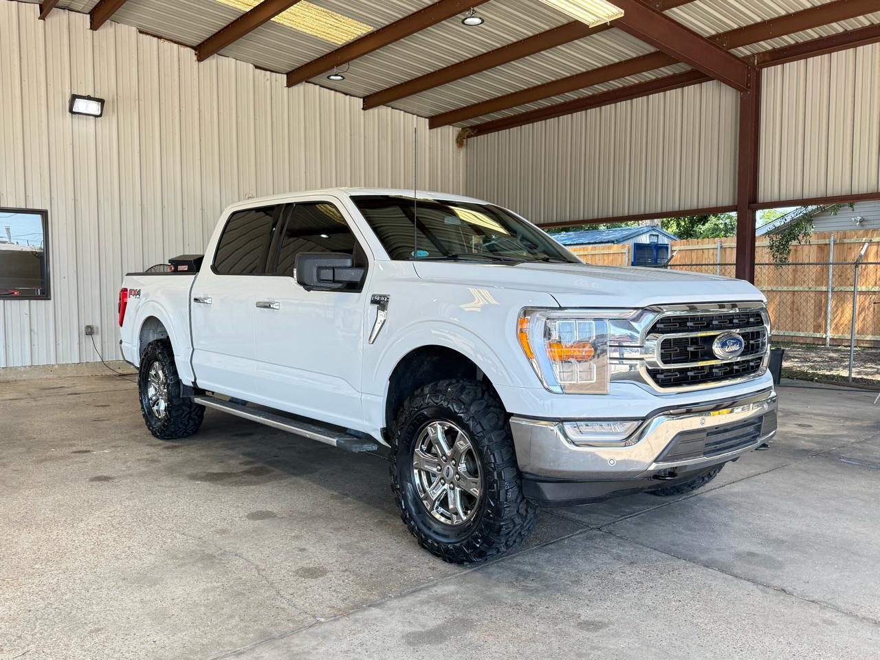 Ford F-150 XLT 4WD SuperCrew 5.5' Box 2023