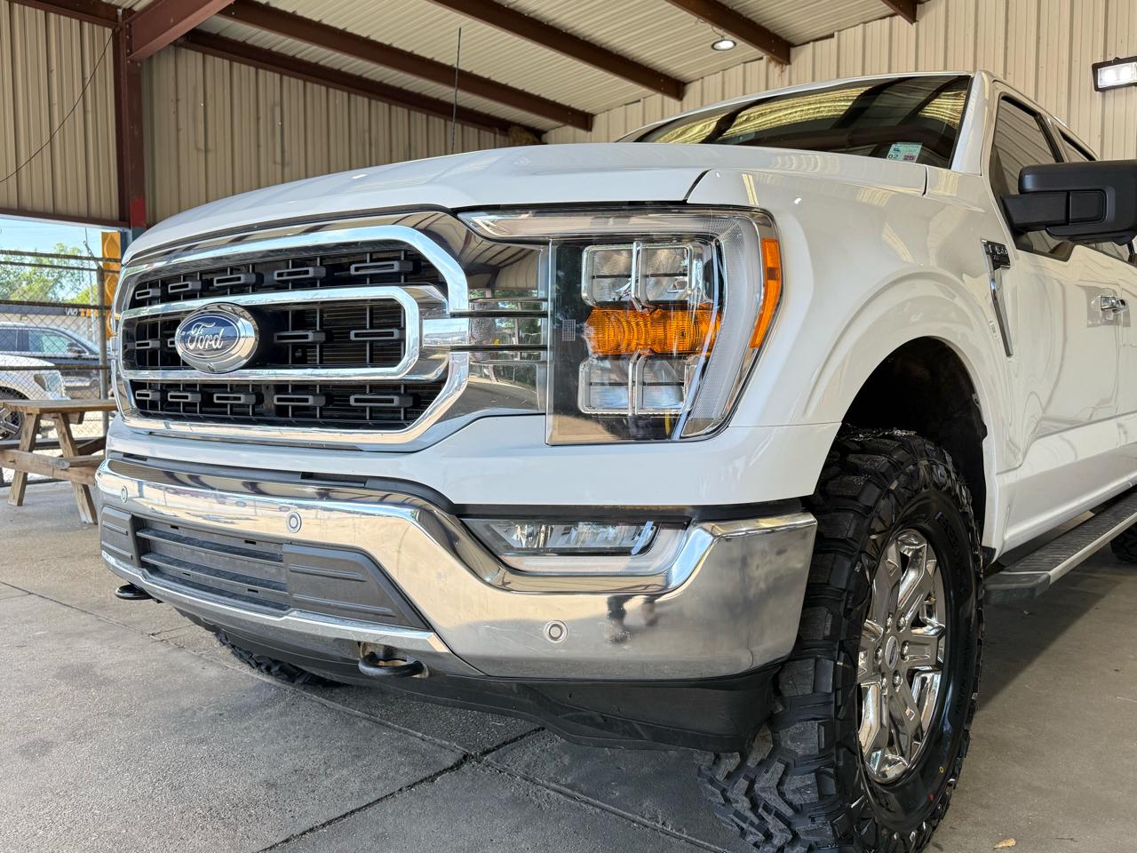 Ford F-150 XLT 4WD SuperCrew 5.5' Box 2023