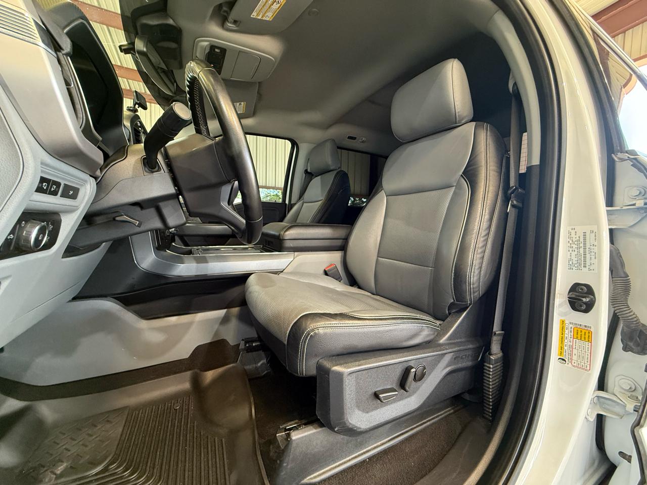 Ford F-150 XLT 4WD SuperCrew 5.5' Box 2023