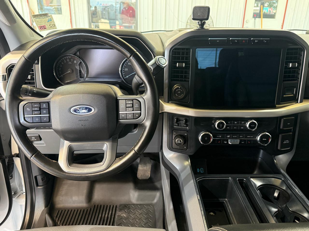 Ford F-150 XLT 4WD SuperCrew 5.5' Box 2023