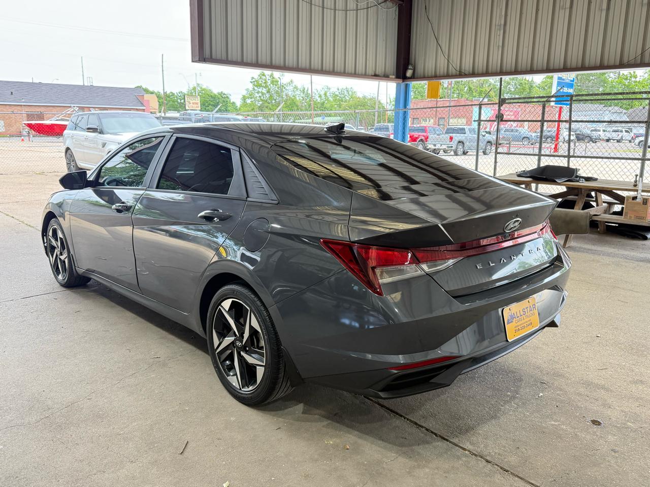 Hyundai Elantra SEL 2023