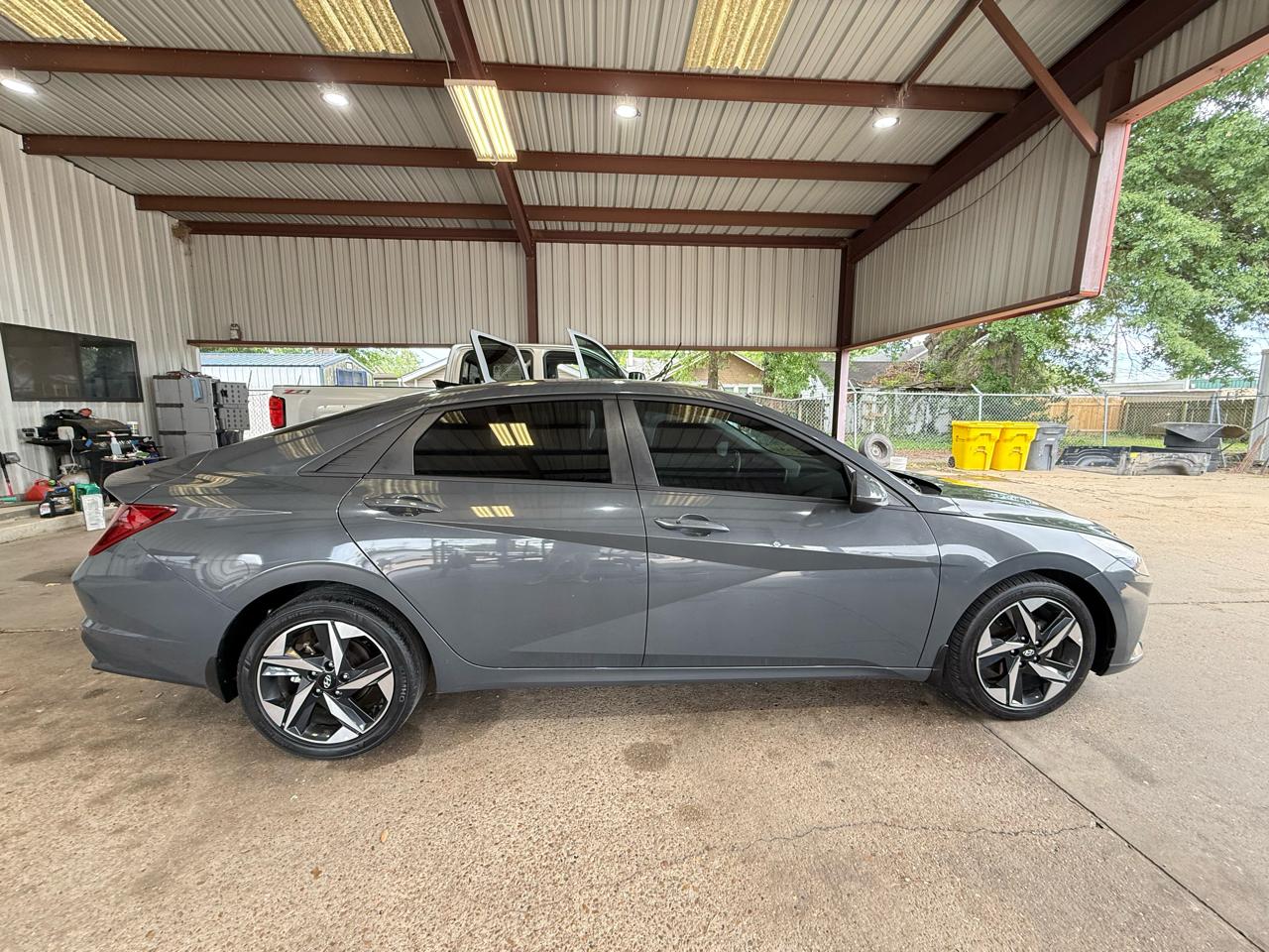 Hyundai Elantra SEL 2023