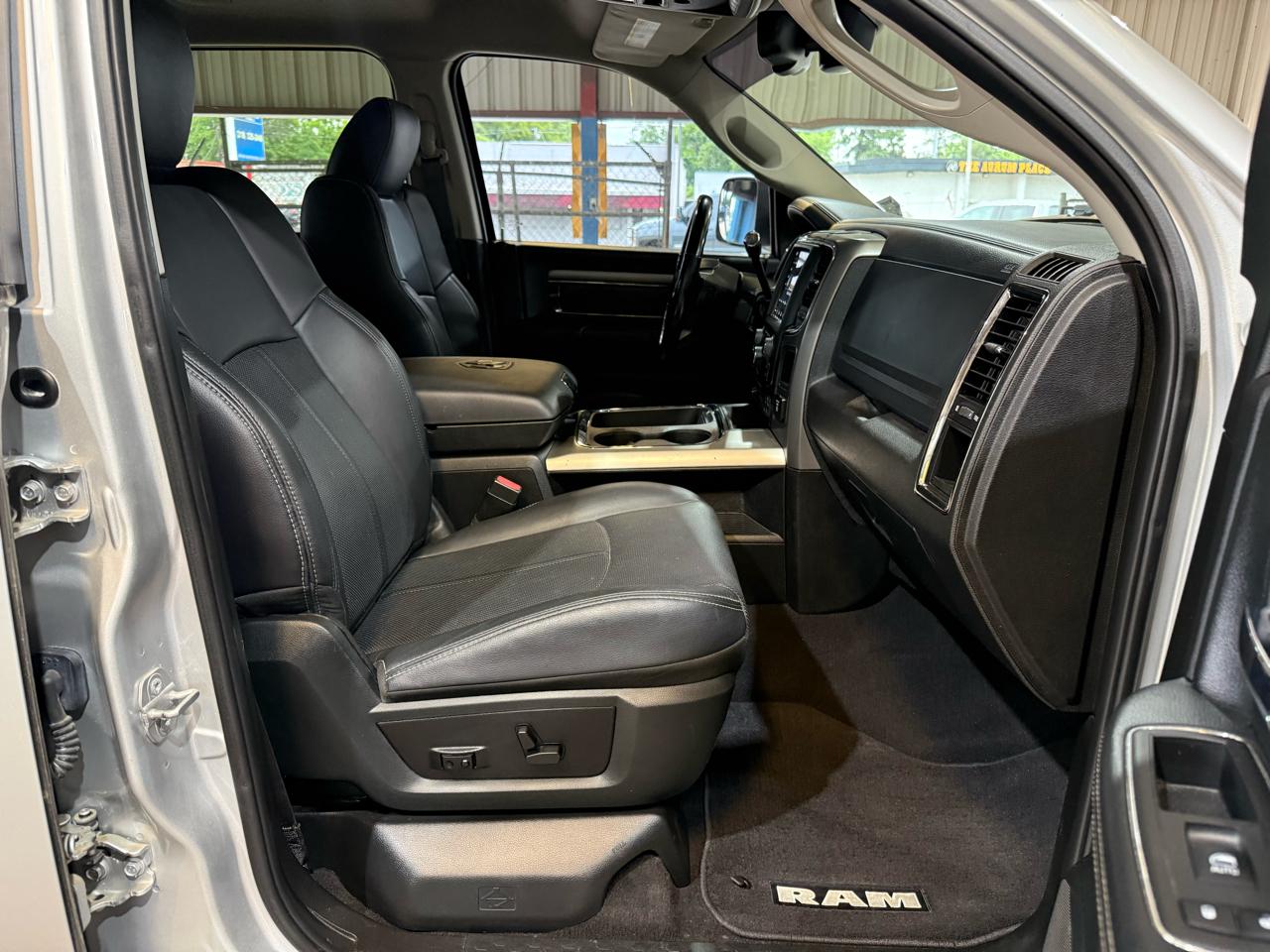 RAM 2500 Laramie Mega Cab 4WD 2018