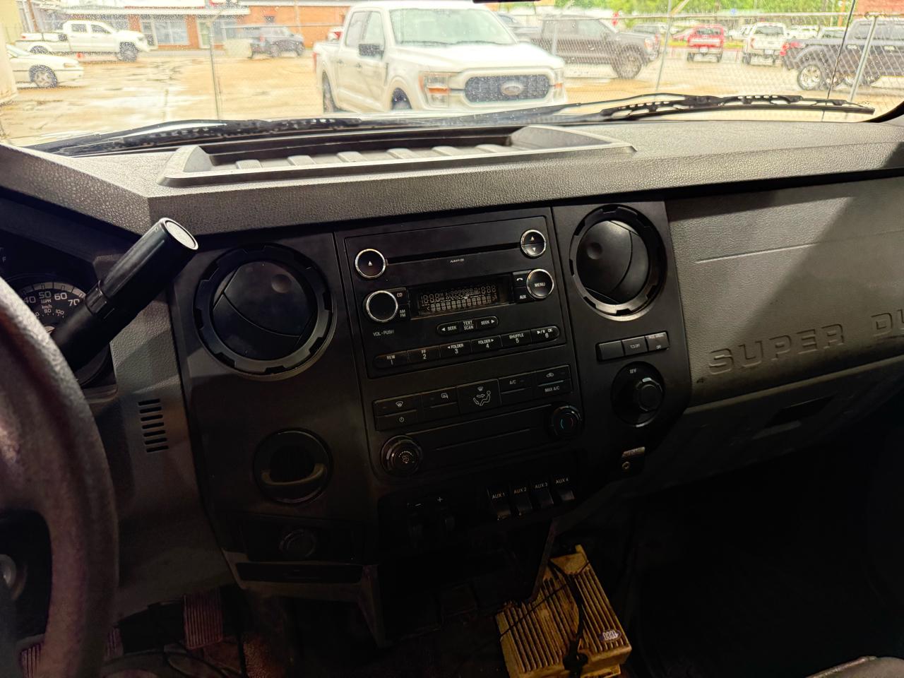Ford F-450 SD SuperCab DRW 2WD 2013