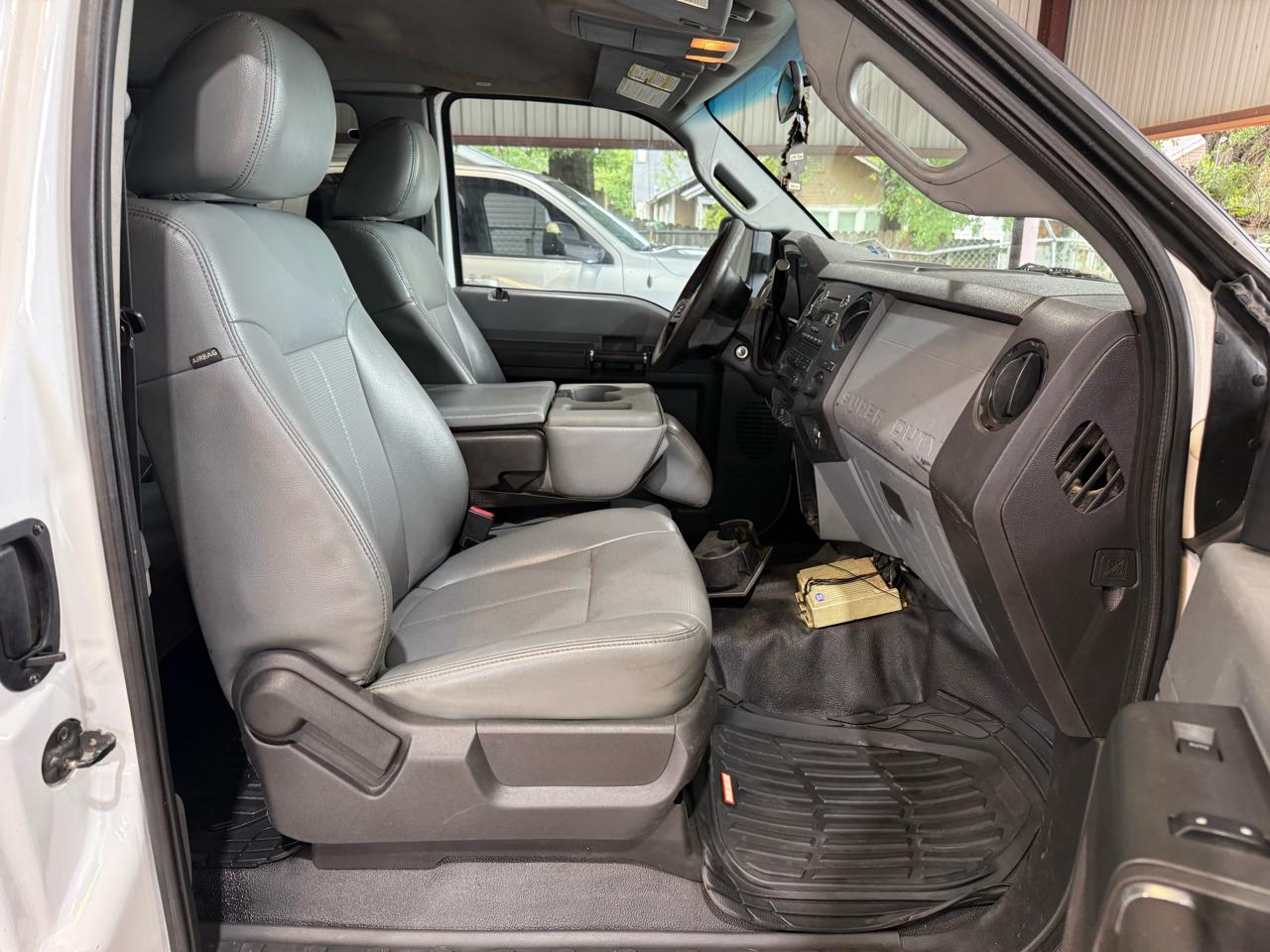 Ford F-450 SD SuperCab DRW 2WD 2013