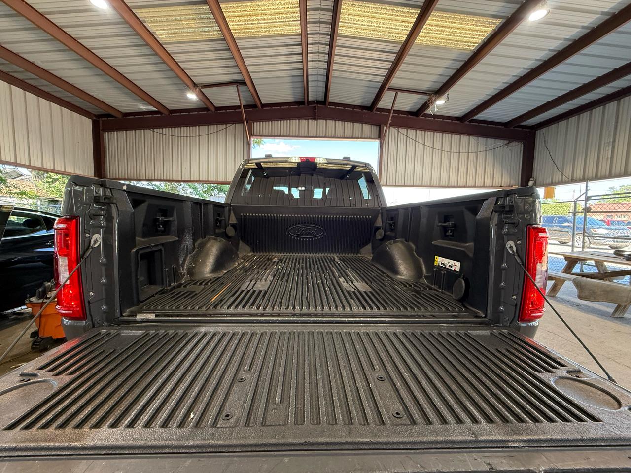 Ford F-150  2021
