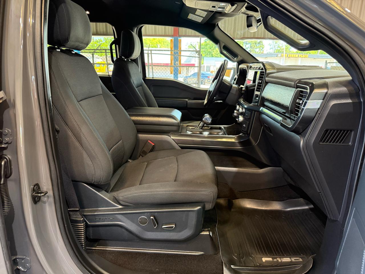 Ford F-150  2021