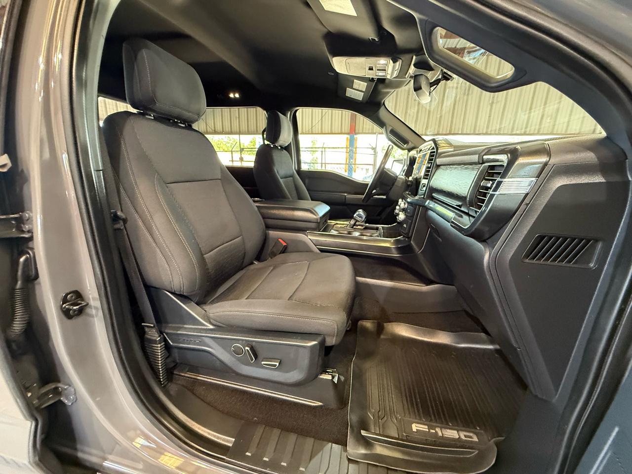 Ford F-150  2021