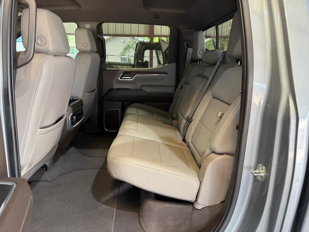 GMC Sierra 1500 SLT Crew Cab 4WD 2023