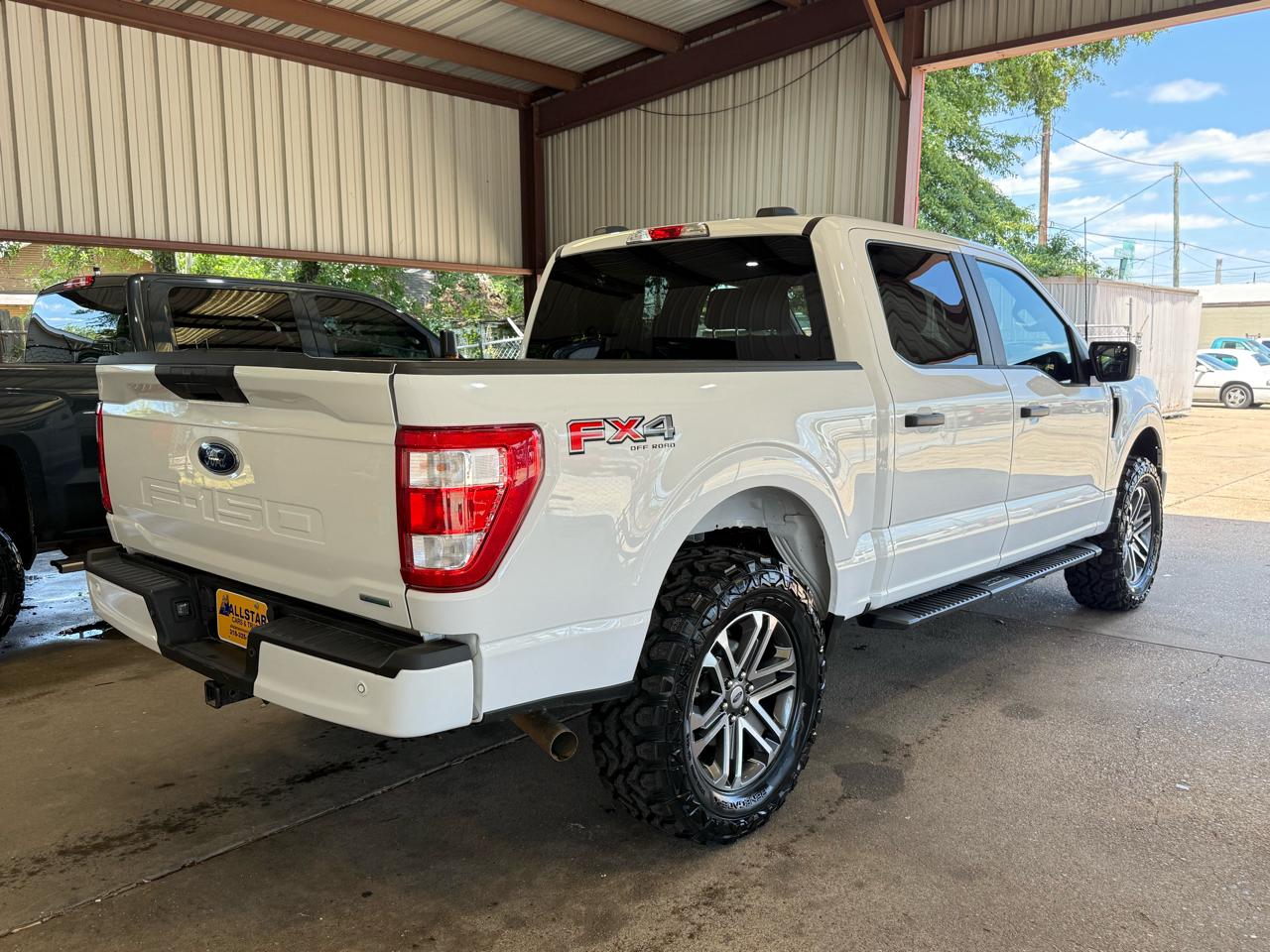 Ford F-150 XLT SuperCrew 5.5-ft. Bed 4WD 2022