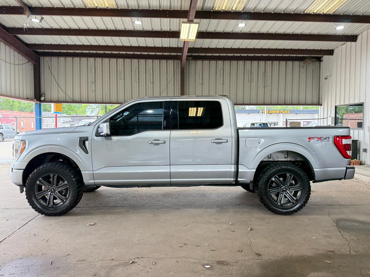 Ford F-150 Lariat SuperCrew 5.5-ft. Bed 4WD 2023