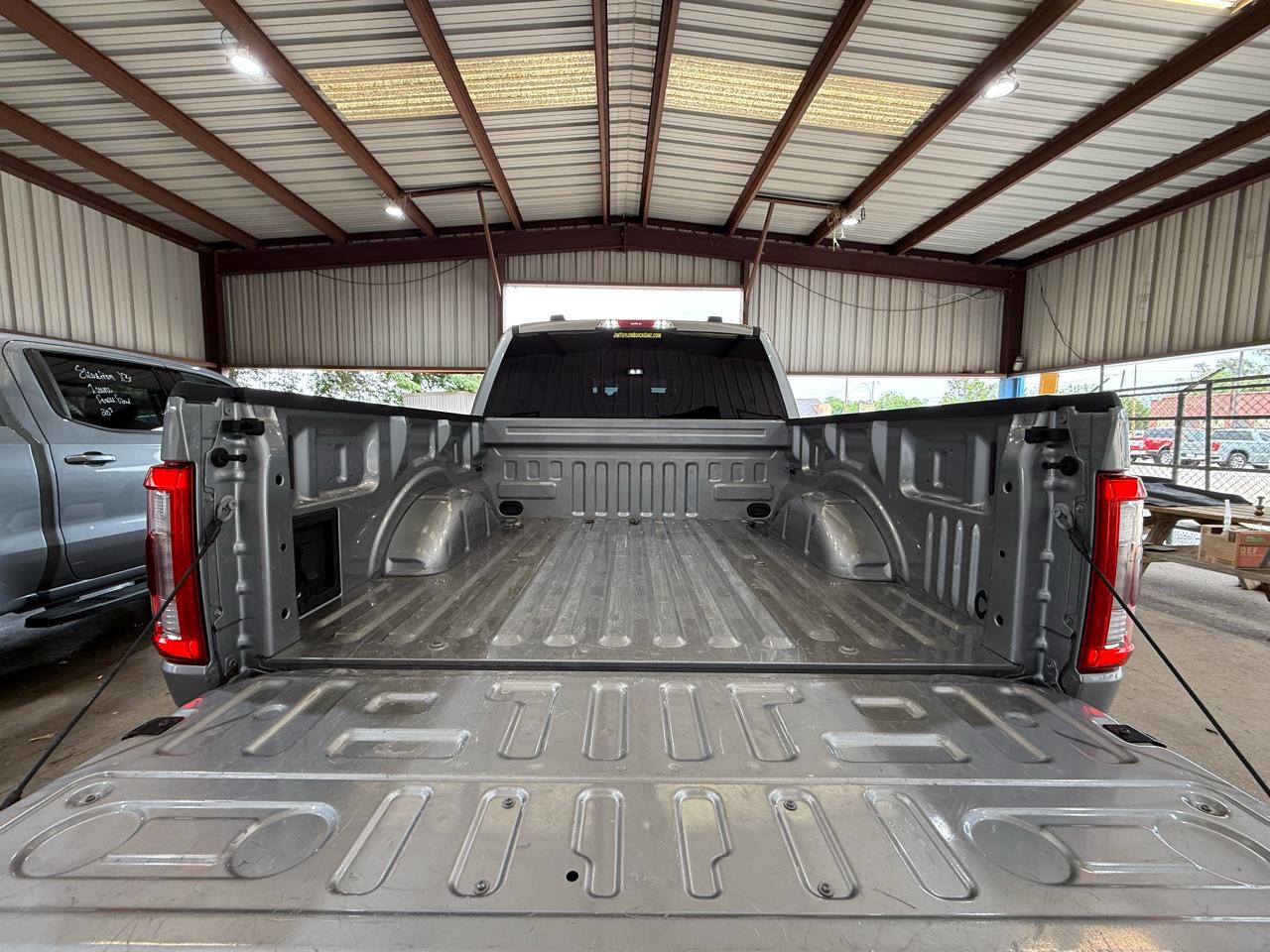 Ford F-150 Lariat SuperCrew 5.5-ft. Bed 4WD 2023
