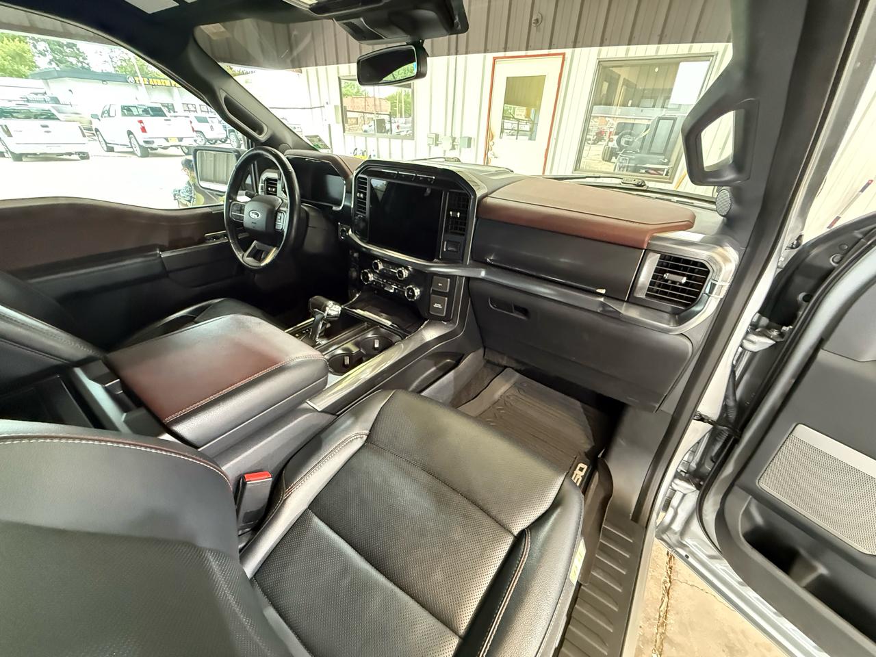 Ford F-150 Lariat SuperCrew 5.5-ft. Bed 4WD 2023