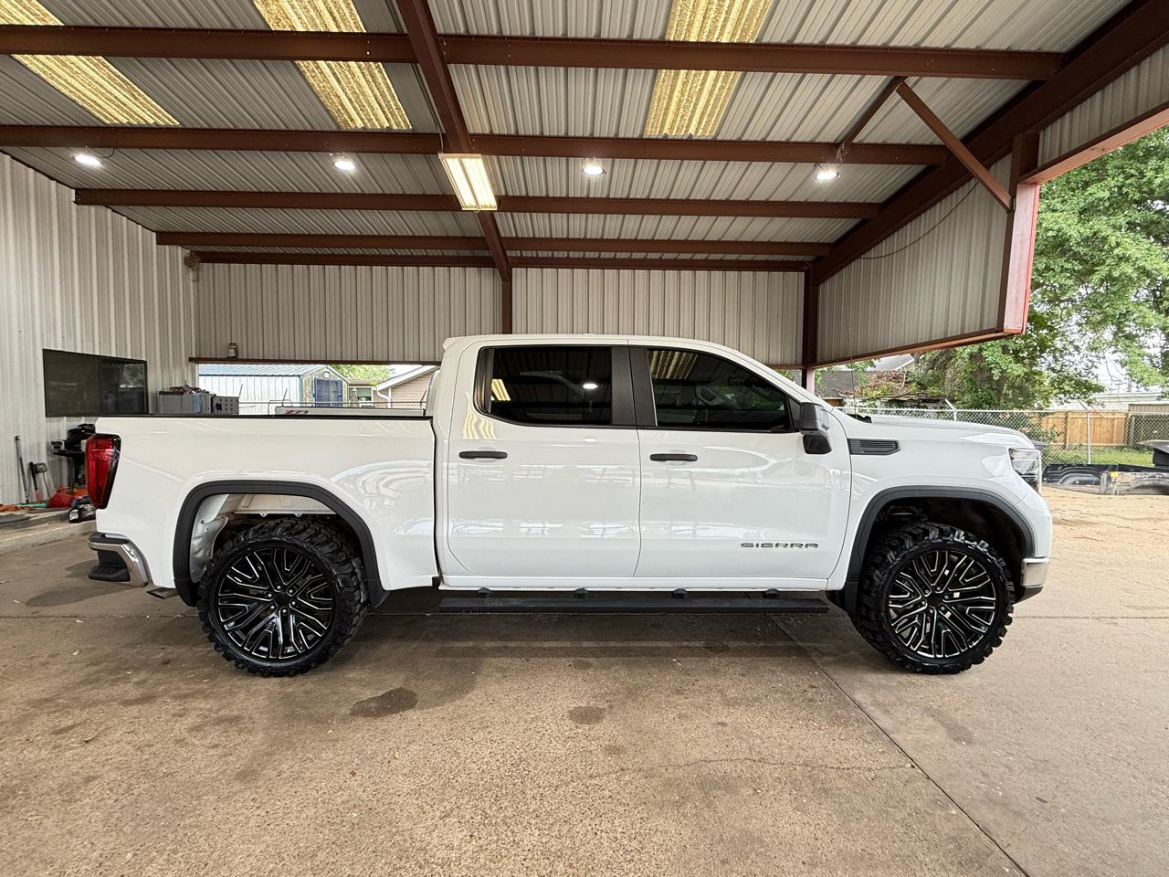 GMC Sierra 1500 Pro Crew Cab Short Box 4WD 2023