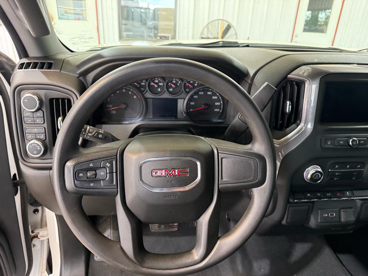 GMC Sierra 1500 Pro Crew Cab Short Box 4WD 2023