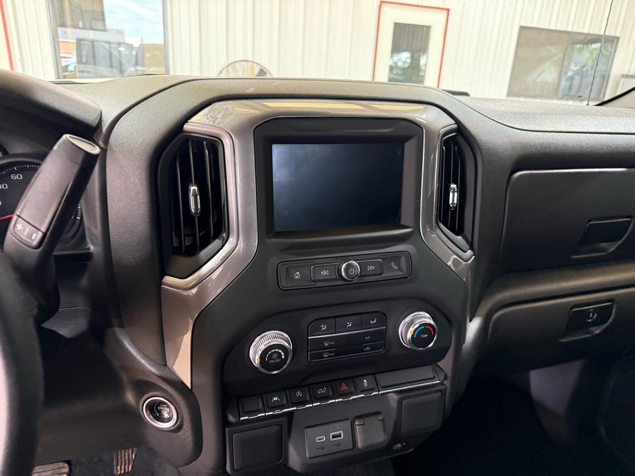 GMC Sierra 1500 Pro Crew Cab Short Box 4WD 2023