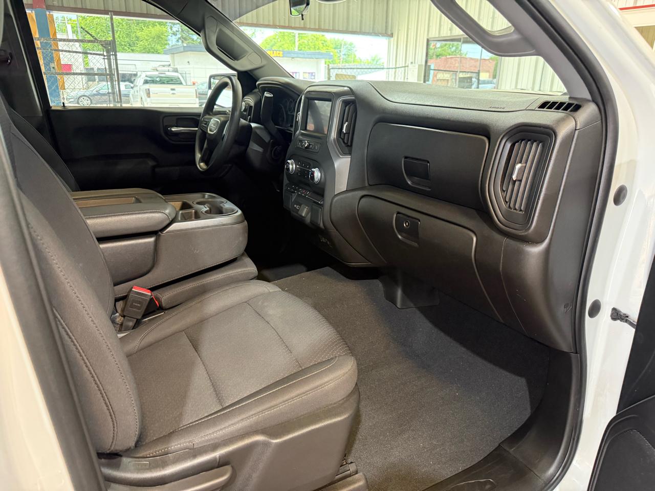 GMC Sierra 1500 Pro Crew Cab Short Box 4WD 2023