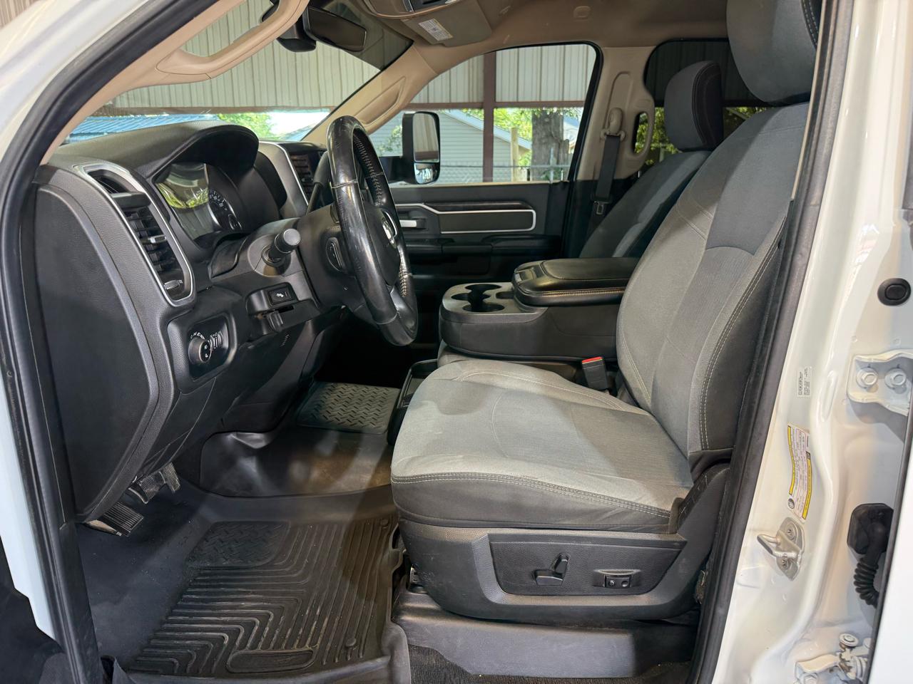 RAM 2500 Tradesman Crew Cab SWB 4WD 2019
