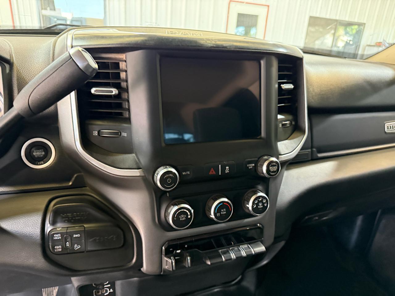 RAM 2500 Tradesman Crew Cab SWB 4WD 2019
